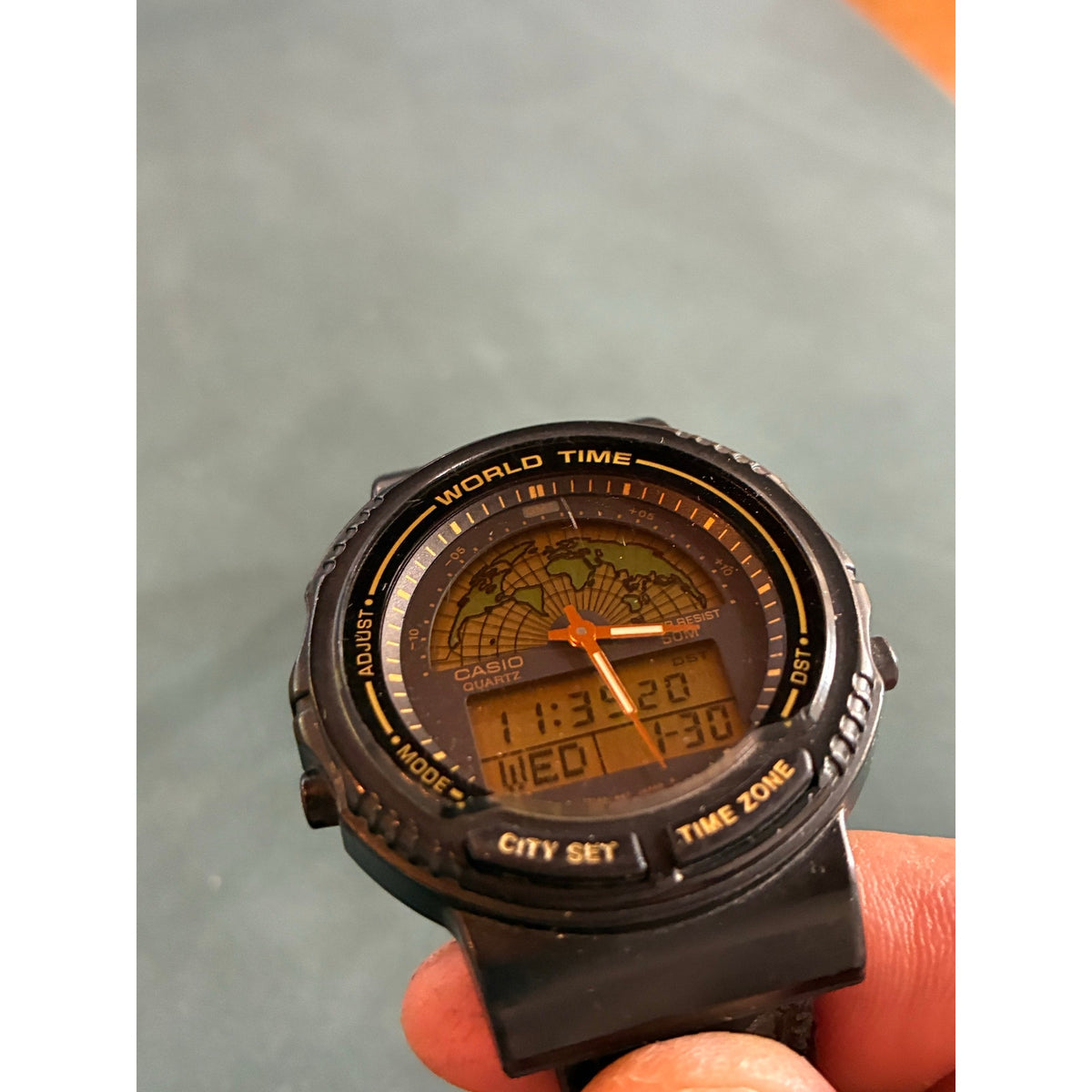 Rare Vintage Casio AW-21U 387 World Time Ana-Digi Map Watch Japan 1989