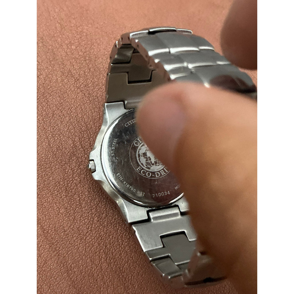 Citizen Eco-Drive E111-K16750 Black Dial Stainless Steel Watch Vintage