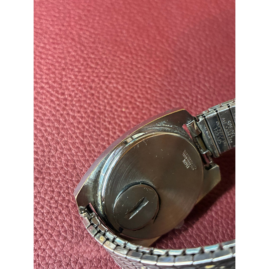 Vintage 1970s Elgin Swissonic Electronic Men’s Watch Date Cushion Case Swiss