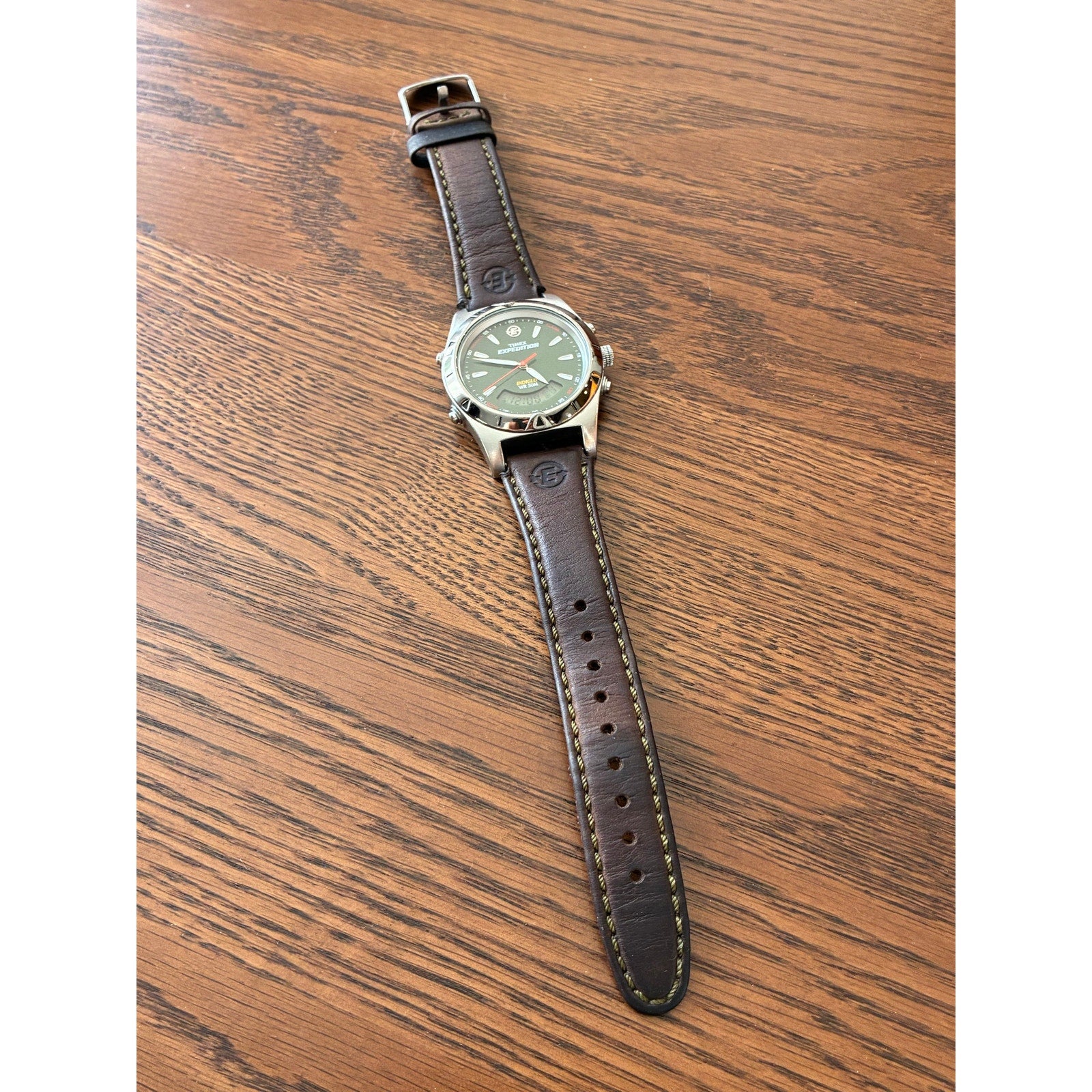 Timex Expedition Watch Men Silver Tone Green Dial Indiglo WR 50M New Battery
