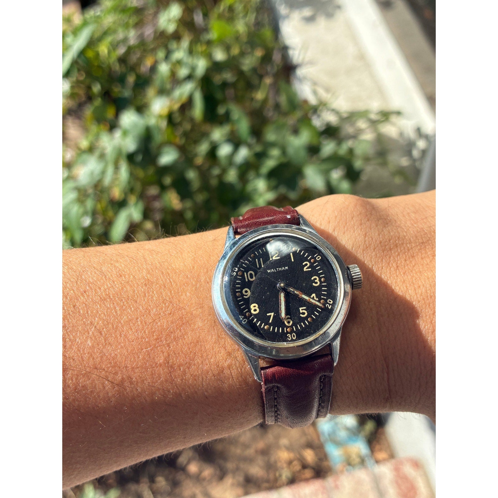 Vintage Military Issue WW2 Waltham Ordinance USA Watch