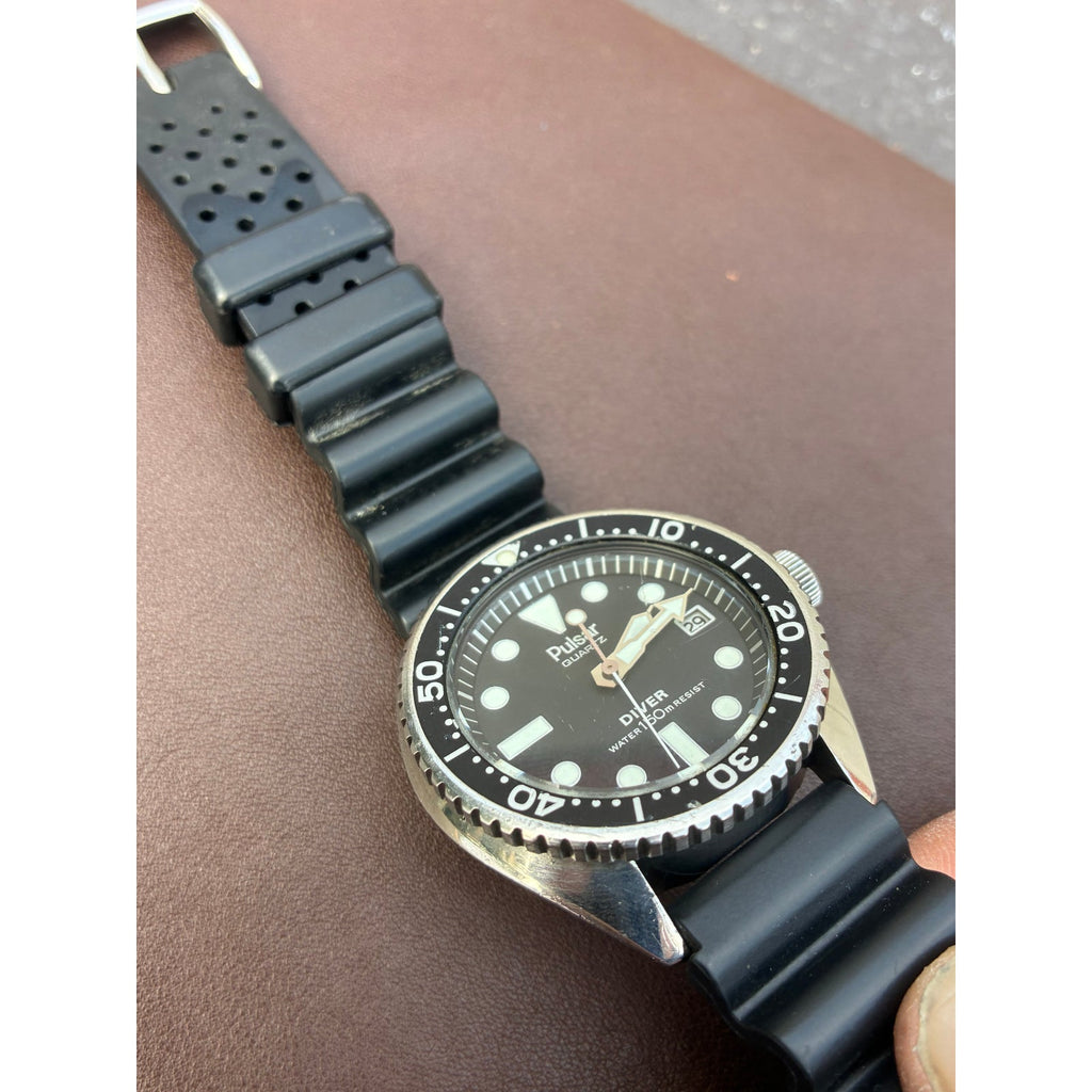 Vintage 1981 Pulsar Y514-6009 Quartz Diver 150M Seiko 7548 Era Japan Watch