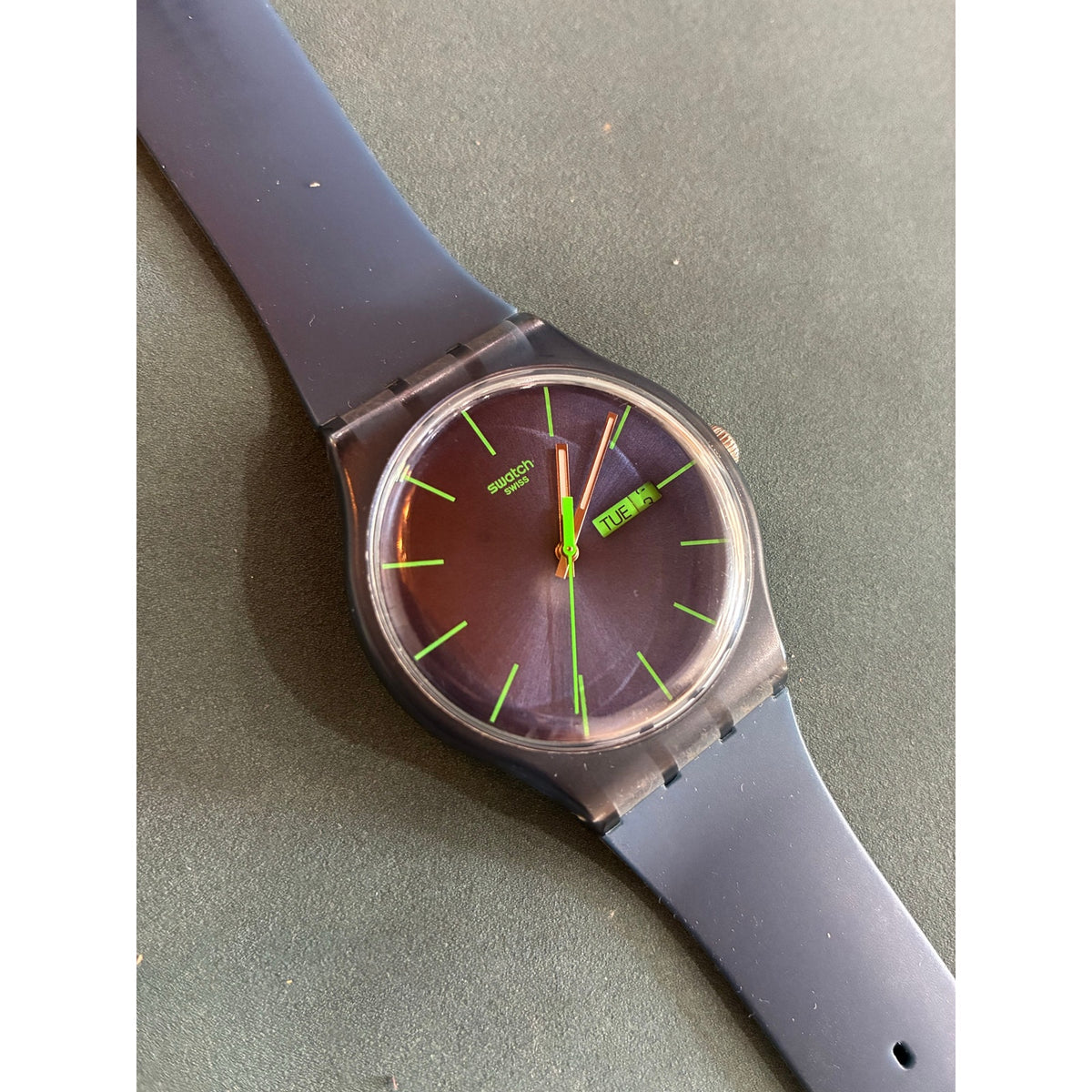 Vintage Swatch Swiss V8 Day Date Purple Green Transparent Quartz Watch