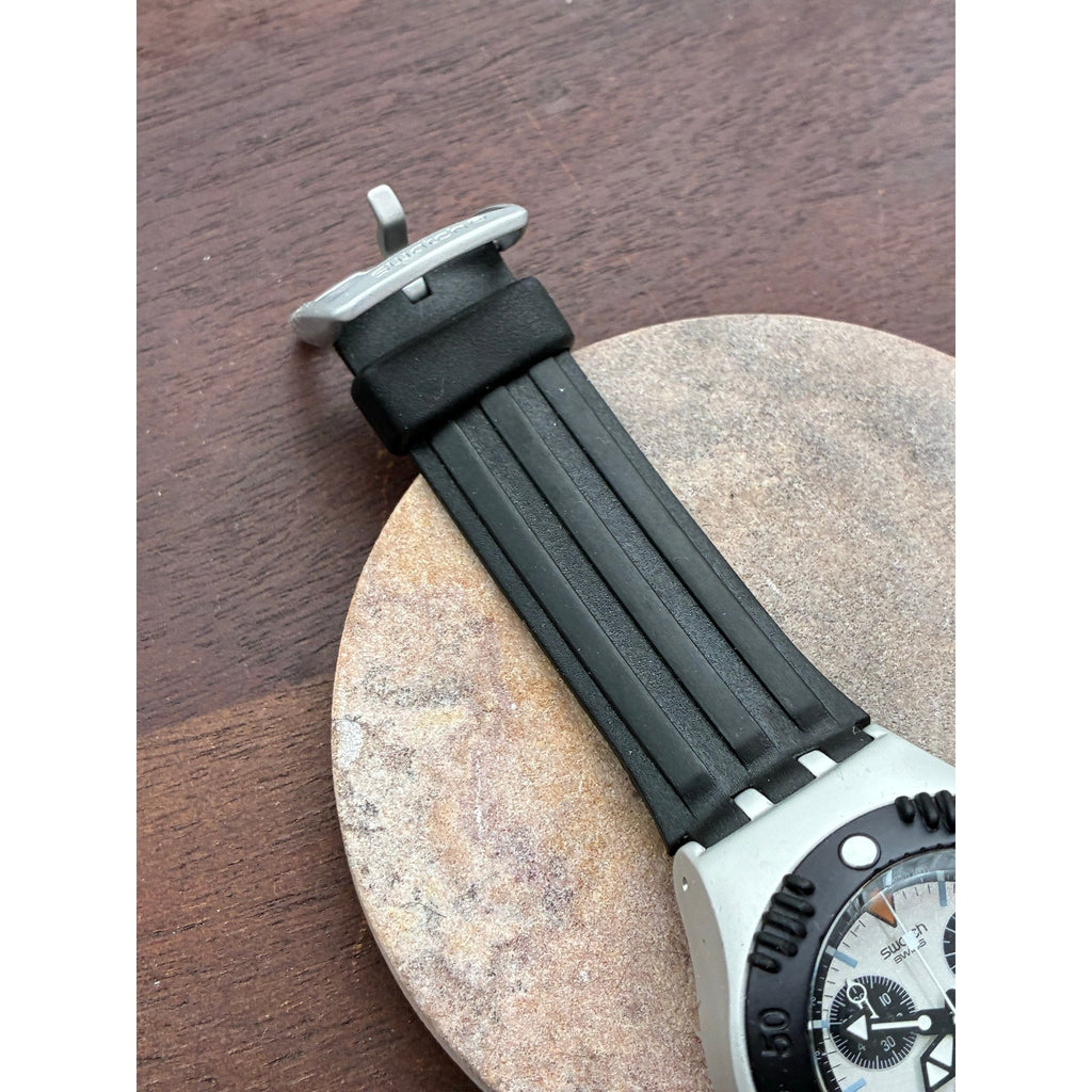 Vintage Swatch Irony Scuba 200 Chronograph Aluminum Swiss Watch 1999