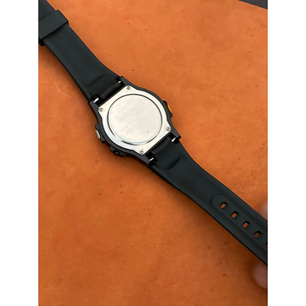 Vintage Timex Ironman Triathlon 8 Lap Indiglo Digital Watch 100M