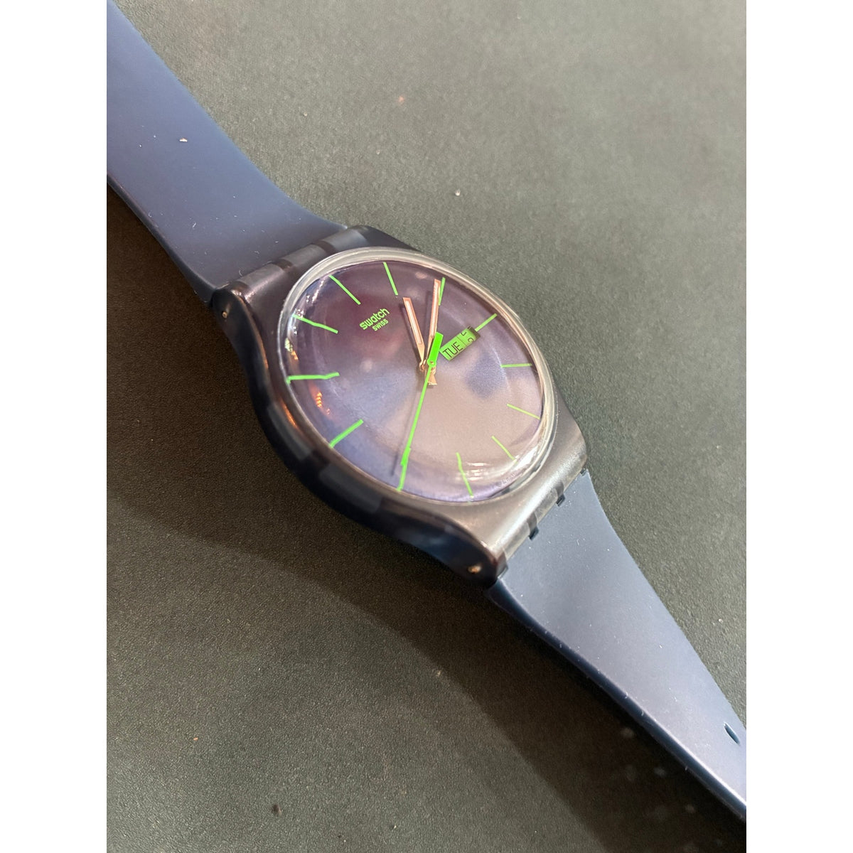 Vintage Swatch Swiss V8 Day Date Purple Green Transparent Quartz Watch