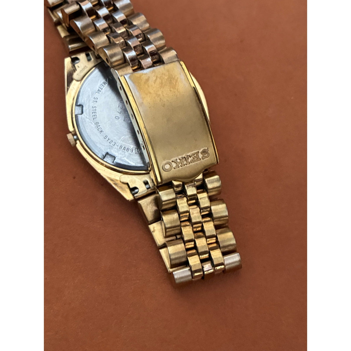 Vintage Seiko SQ 5Y23-8A69 Gold Tone Quartz Day Date Watch