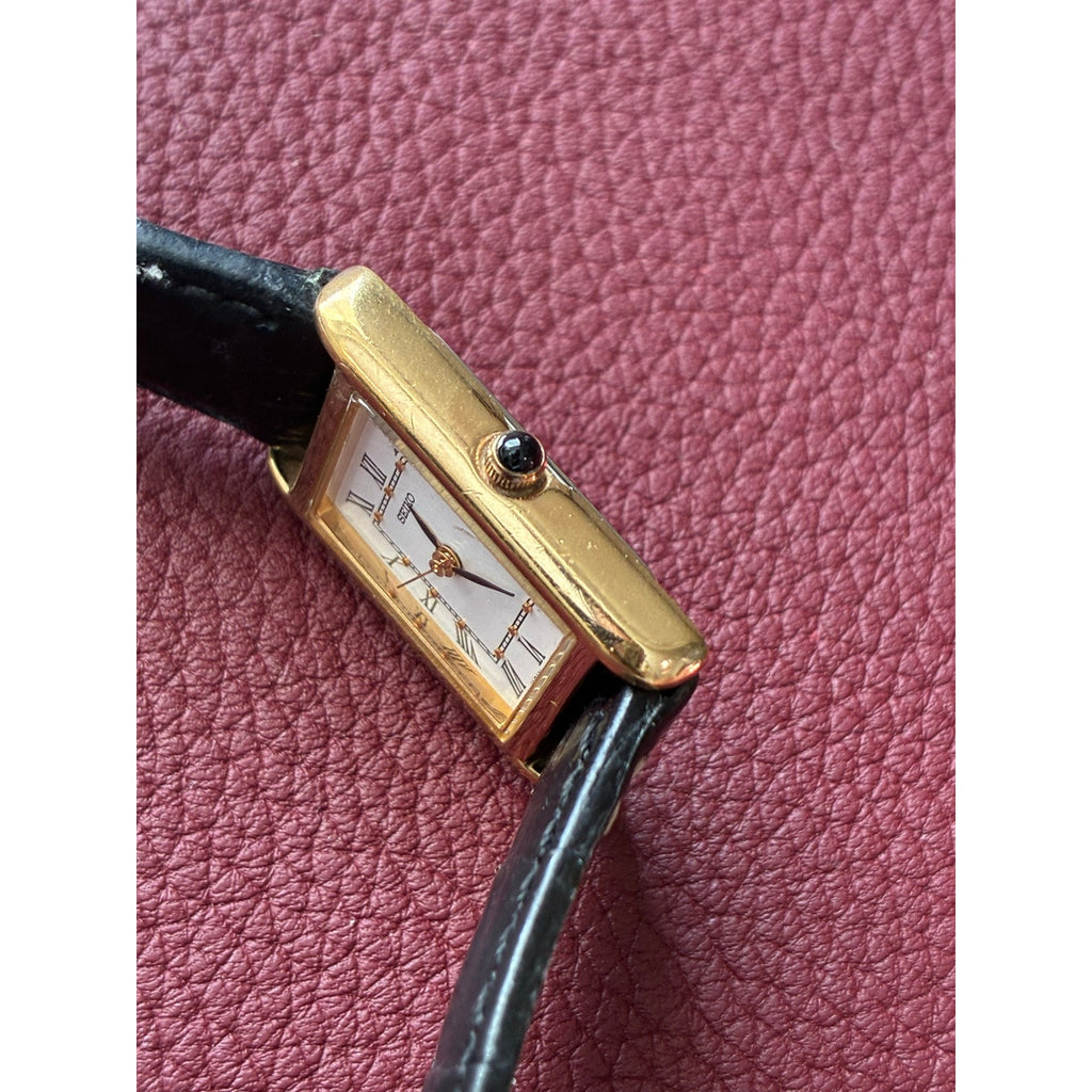 Vintage Seiko 1N01-0LK0 Tank Quartz Gold Tone Roman Numeral Dial Japan Watch