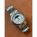 Vintage Gruen Moonphase Quartz Watch Two Tone Roman Numeral Date 81-982