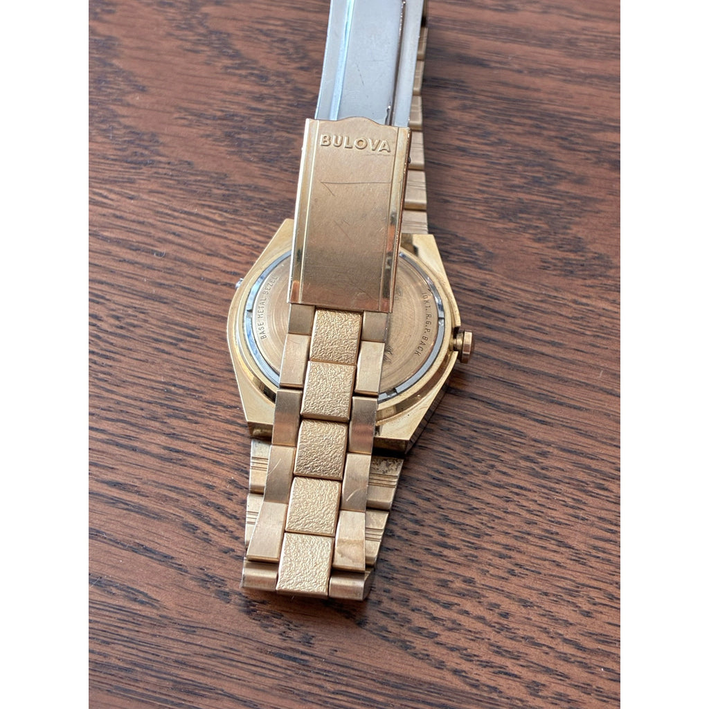 Bulova Big Block N4 1974 LED Excellent Condition