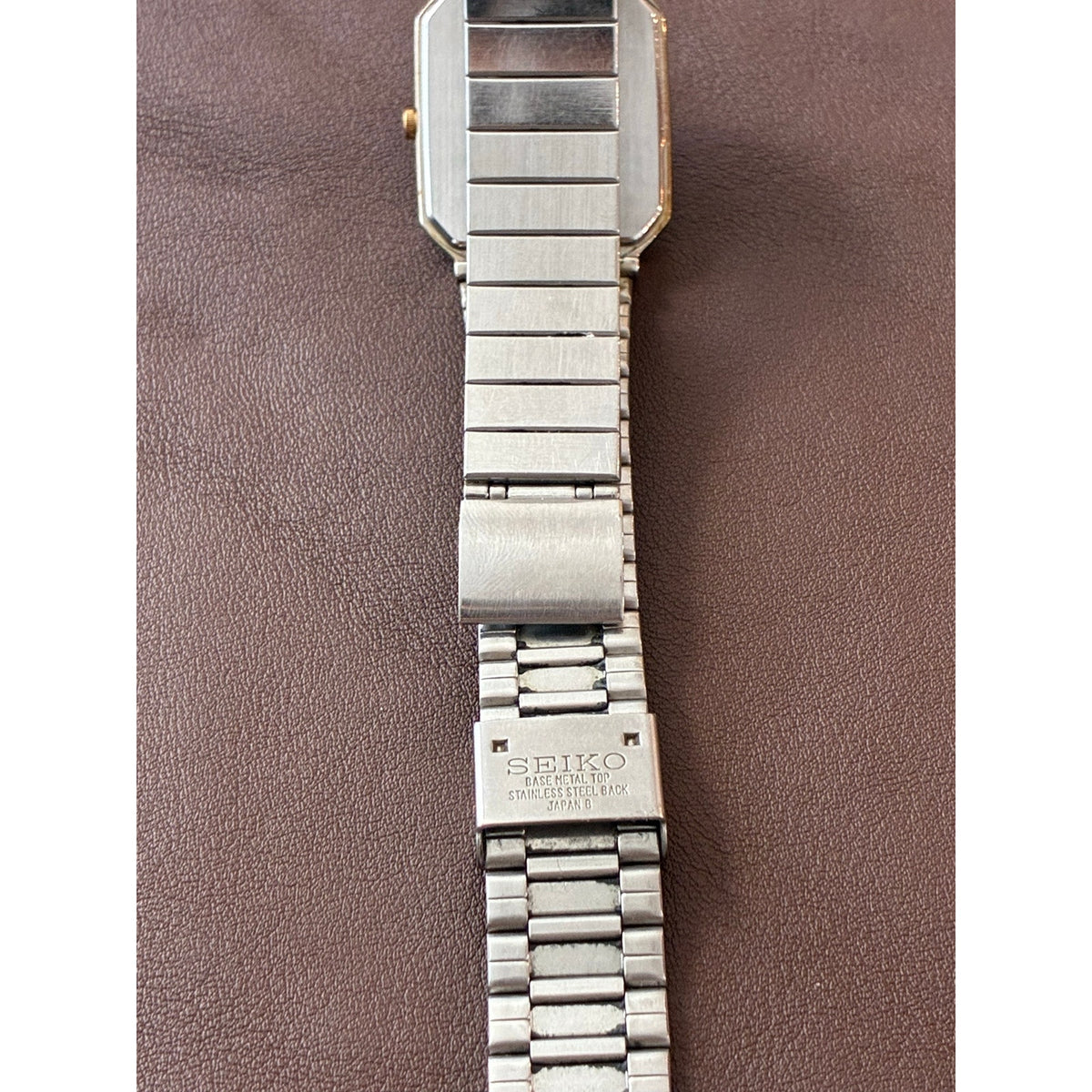 Vintage Seiko 5P30-5309 Quartz Gray Dial Gold Tone Men’s Watch Japan OEM
