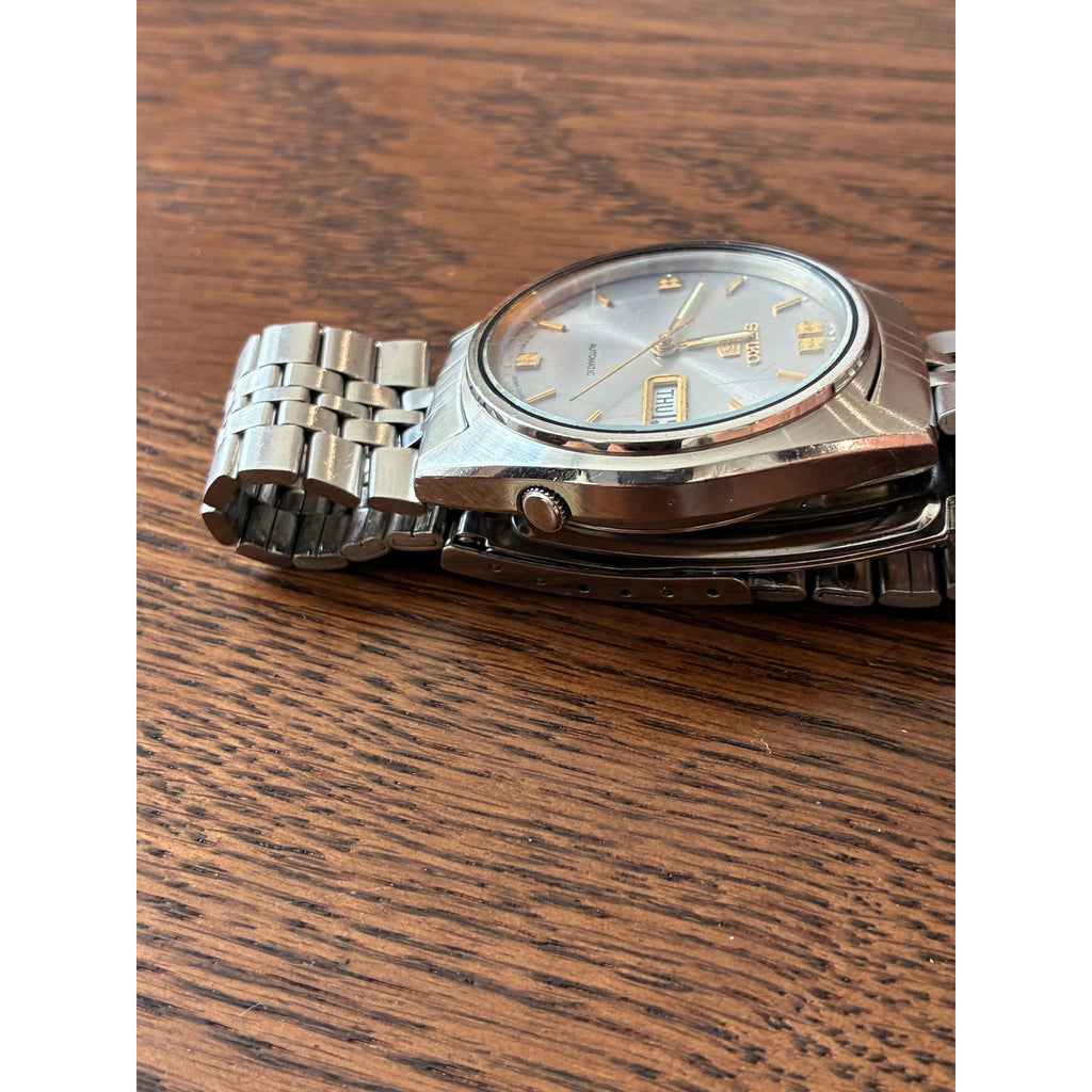Seiko 5 Automatic watch 6309-8840 Running