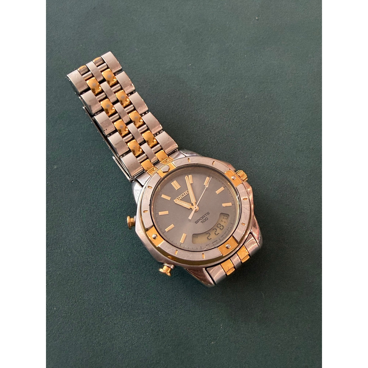 Vintage Seiko Sports 100 H801-7079 Ana Digi  Men’s Watch Japan OEM