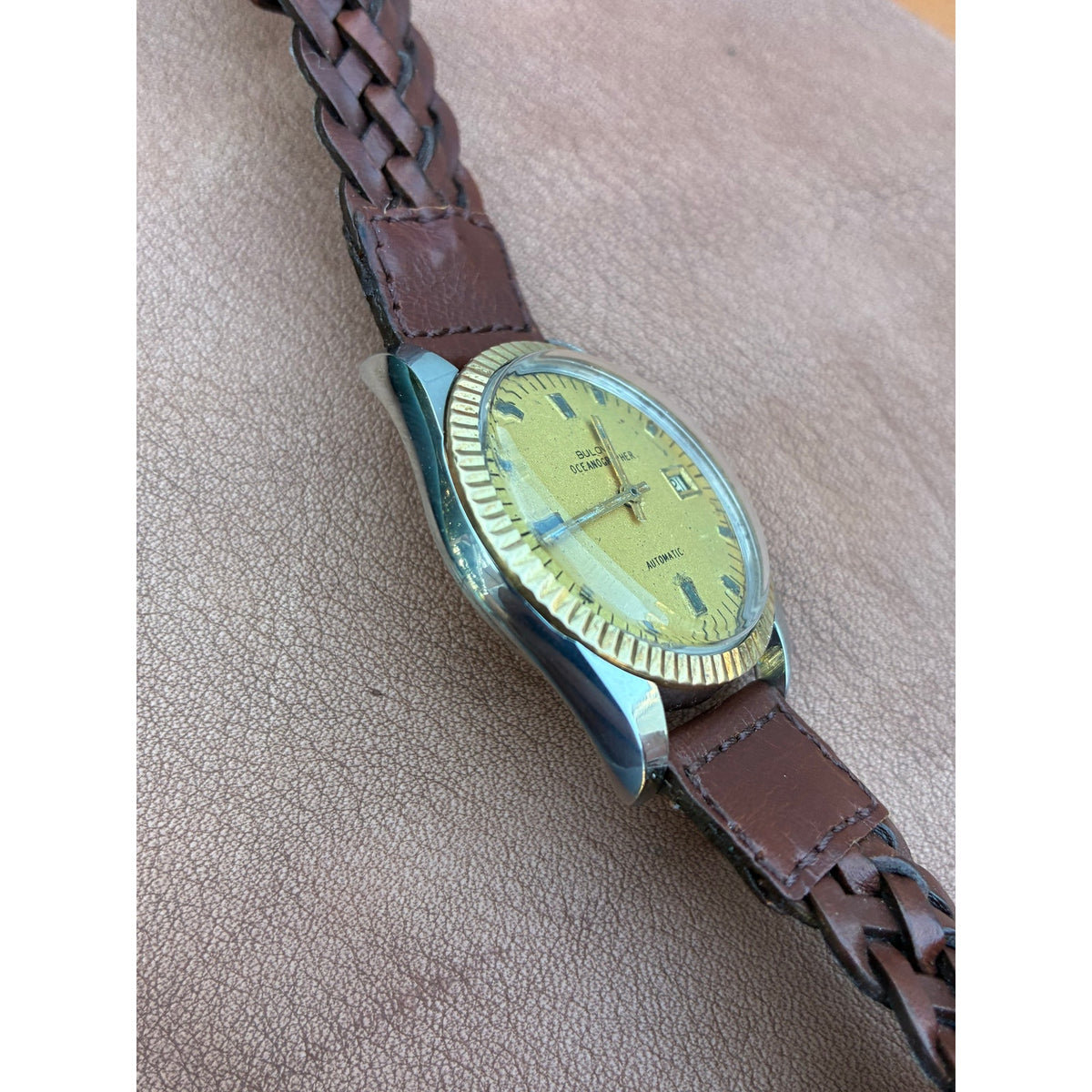 Vintage Bulova Oceanographer Automatic Solid 10K Gold Bezel Watch Running