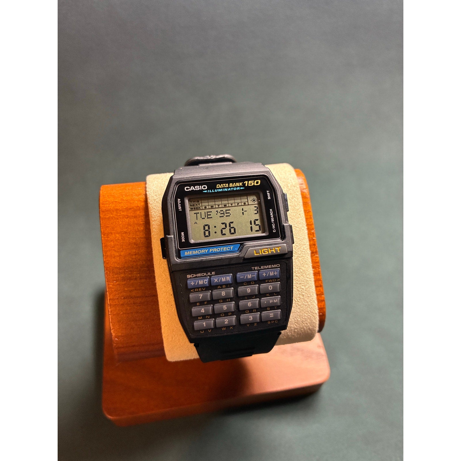 Pristine NOS DBC-150 Casio calculator Watch