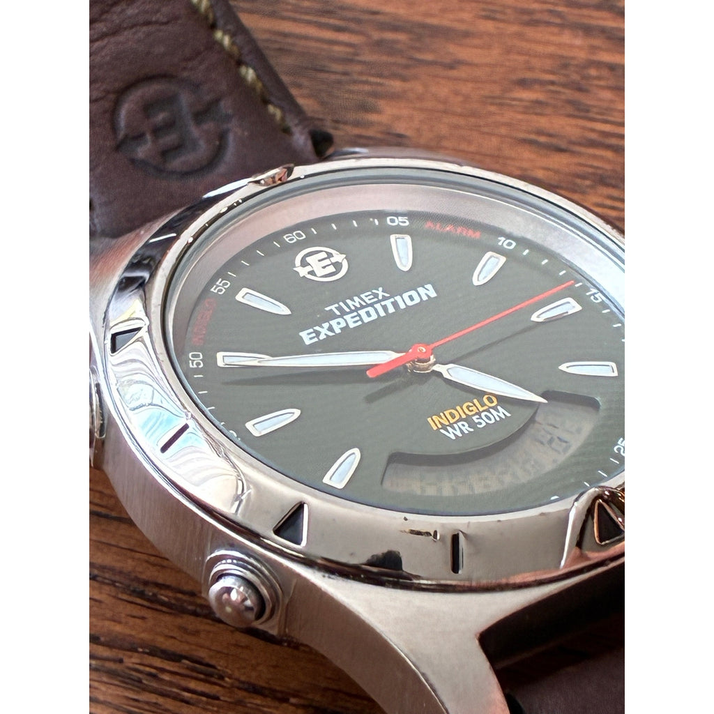 Timex Expedition Watch Men Silver Tone Green Dial Indiglo WR 50M New Battery