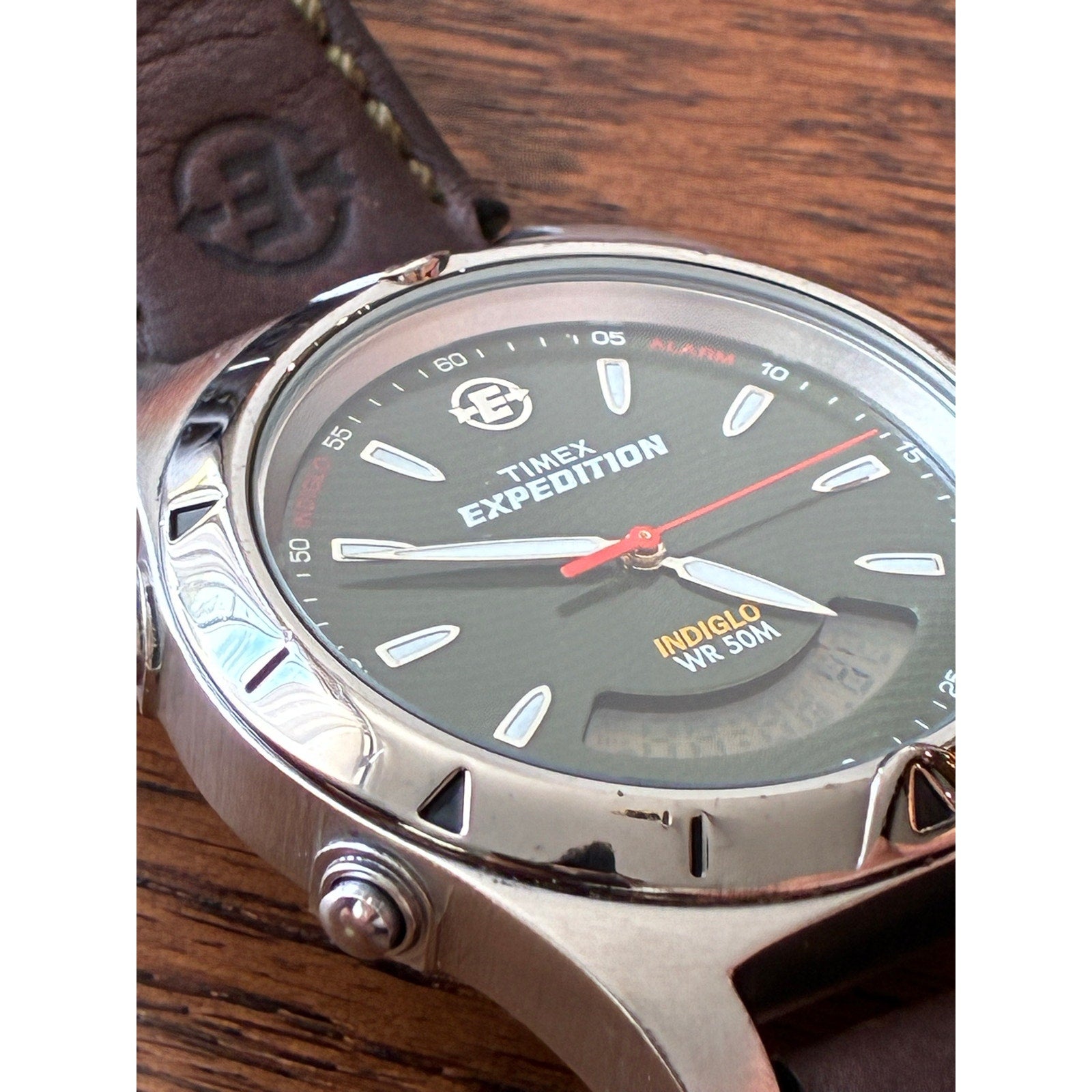 Timex Expedition Watch Men Silver Tone Green Dial Indiglo WR 50M New Battery