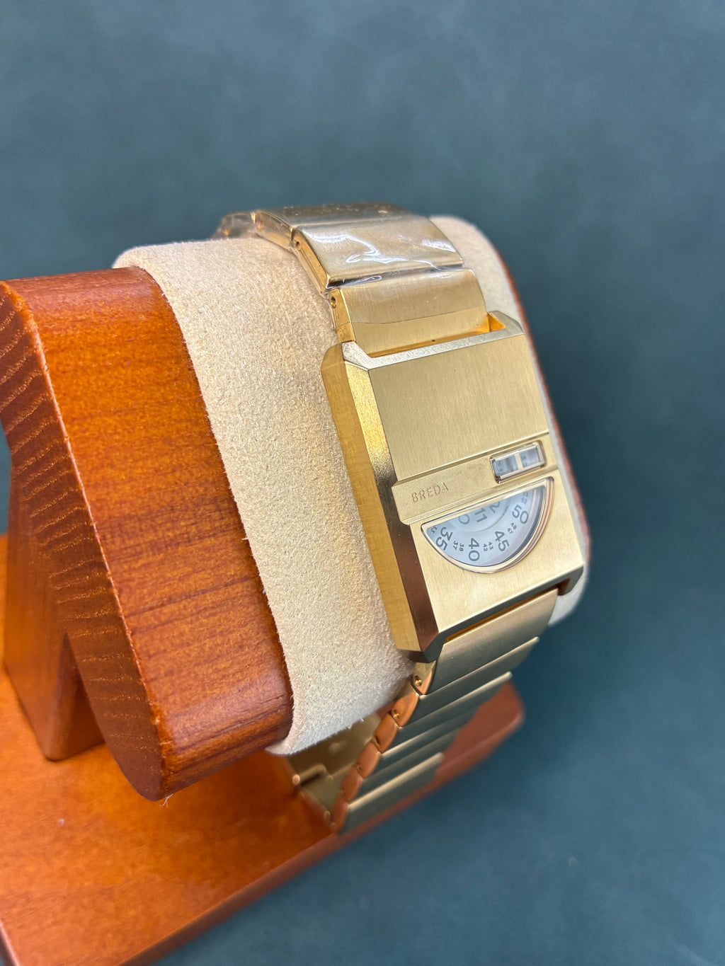 Breda Tandem Pulse tank style watch