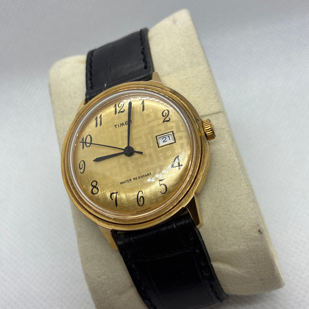 Vintage 1970-1972 Timex Linen Dial Mechanical