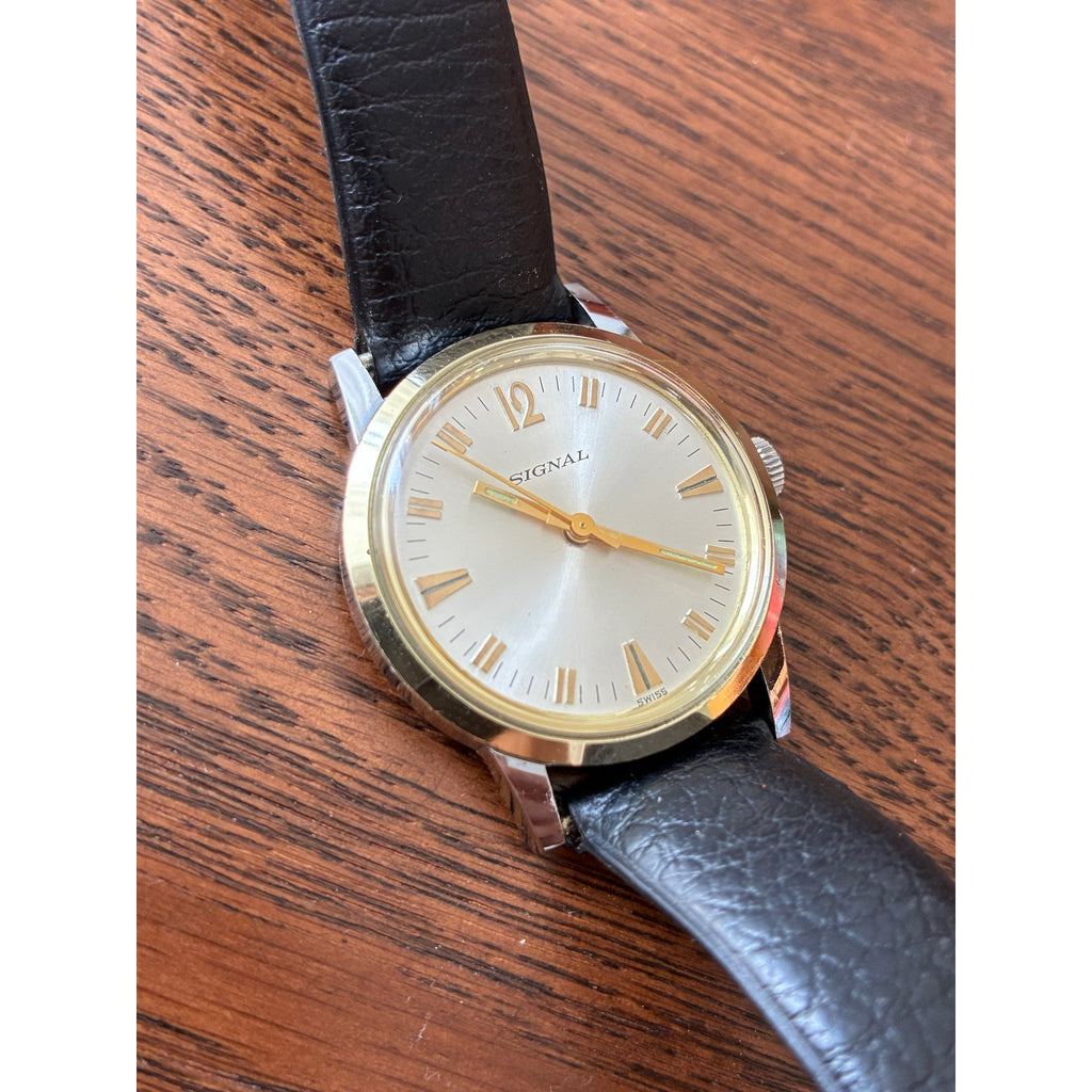 Vintage Signal Swiss Dress Watch- Silver Sunburst Dial - Manual Wind