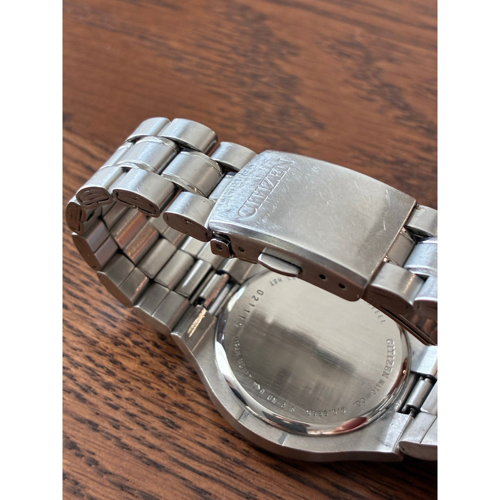 Citizen Quartz Men’s Watch Silver Dial Day Date Stainless Steel WR 50 New Battery