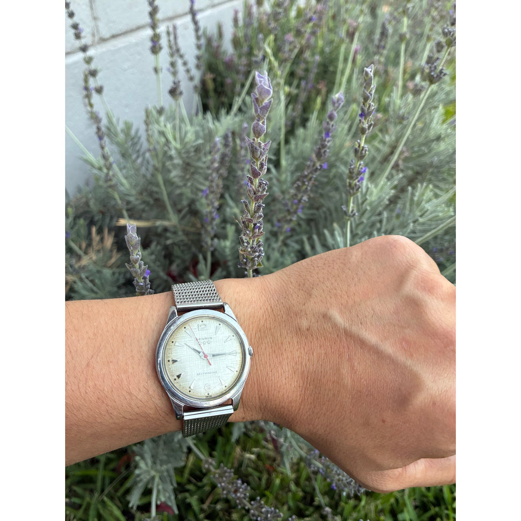 Vintage Benrus 3 star automatic watch running excellent.