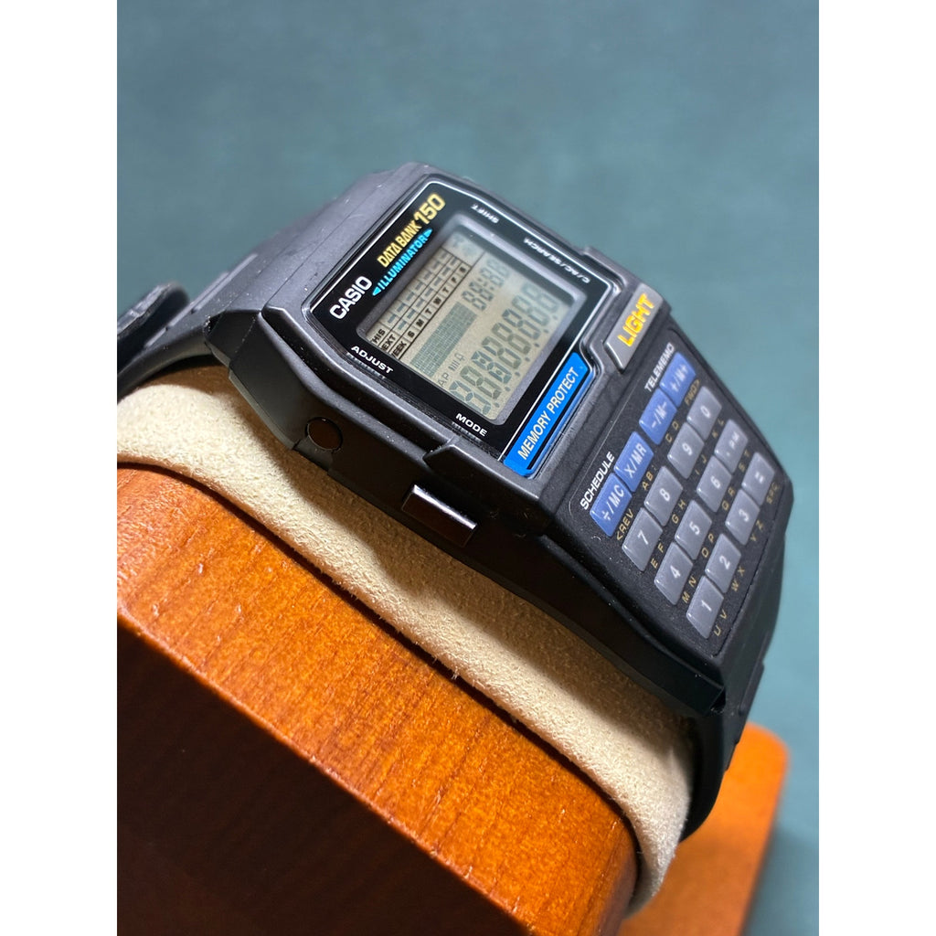 Pristine NOS DBC-150 Casio calculator Watch