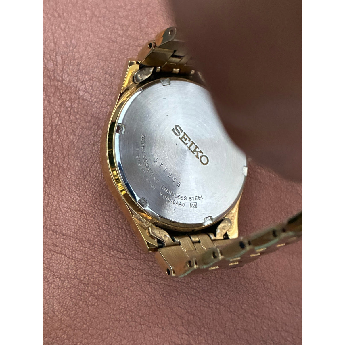 Vintage Seiko Solar V158 Gold Tone Champagne Dial Day Date Men's Watch