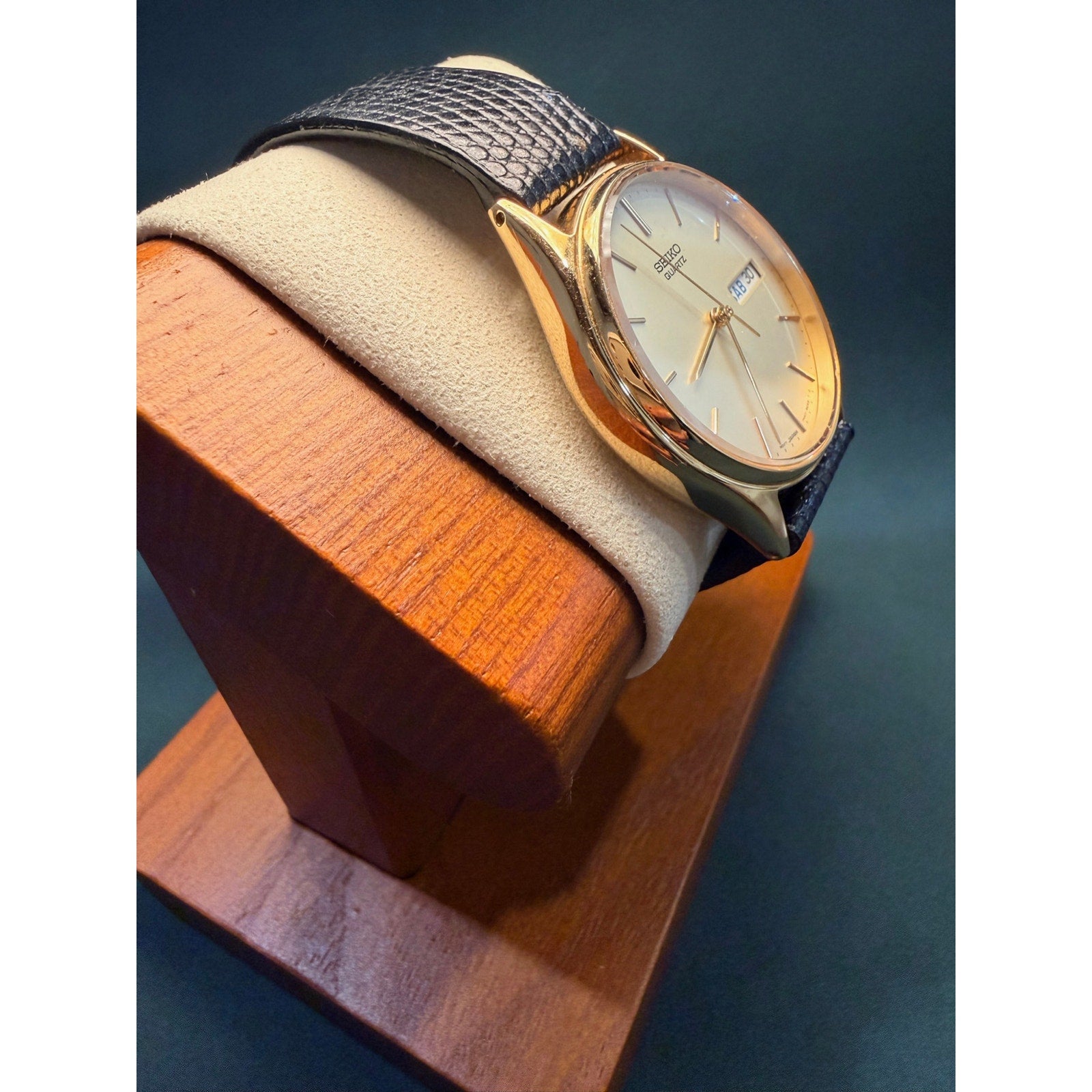 Vintage Seiko 33mm 7N43-8A89 on original Seiko Strap