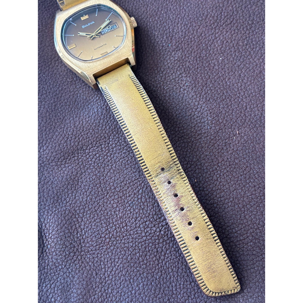 Vintage 1970s Bulova Jet Star Automatic Day Date Brown Dial Mens Watch
