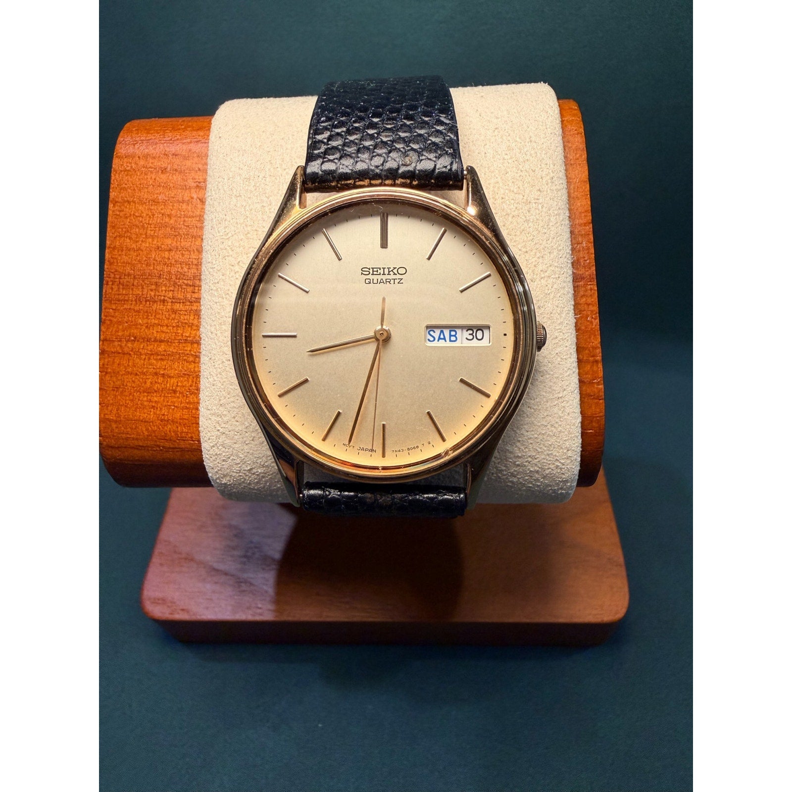 Vintage Seiko 33mm 7N43-8A89 on original Seiko Strap