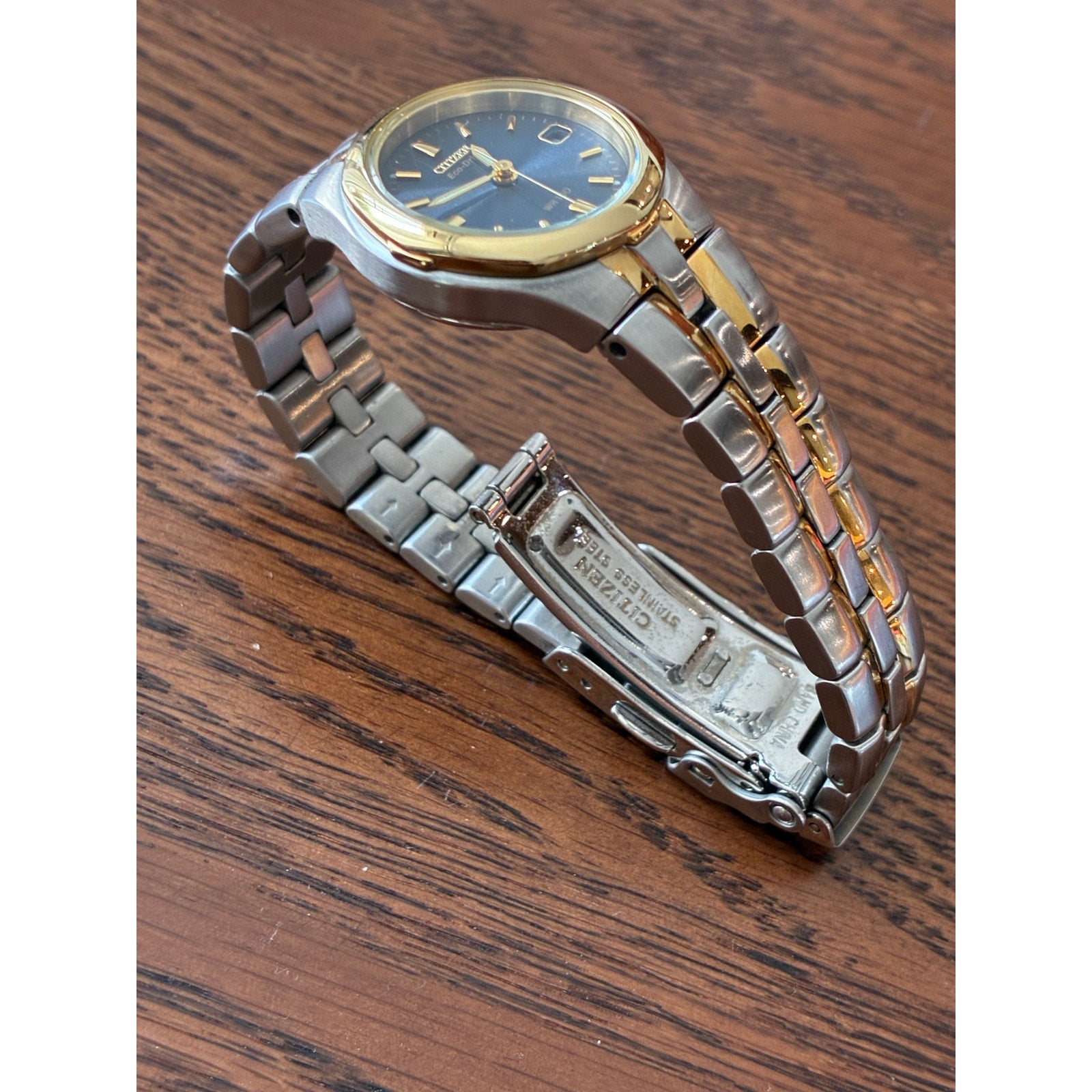 Citizen Eco-Drive Women’s Watch Blue Sunburst Dial Two-Tone Date Japan
